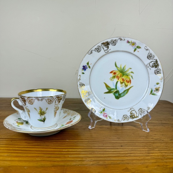 Vintage European Bone China Tea Trio – Floral Gold Filigree | Cup Saucer Plate - Picture 2 of 9